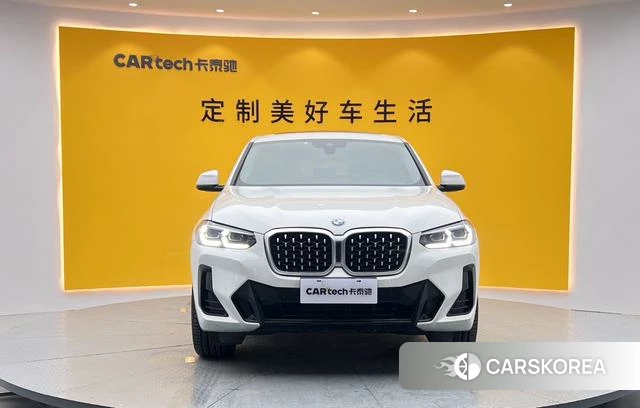 BMW X4 2023 Белый из Китая, фото 3