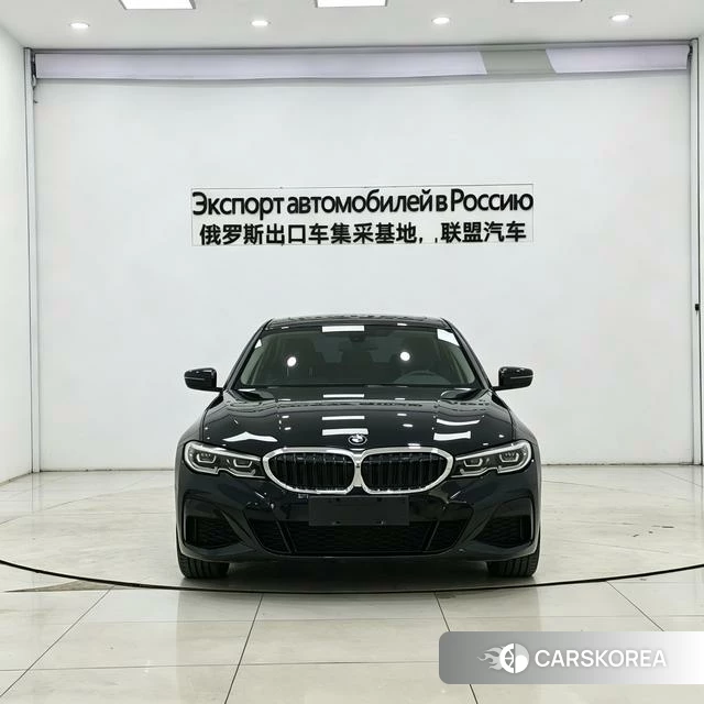 BMW 3 series 2022 Черный из Китая, фото 3
