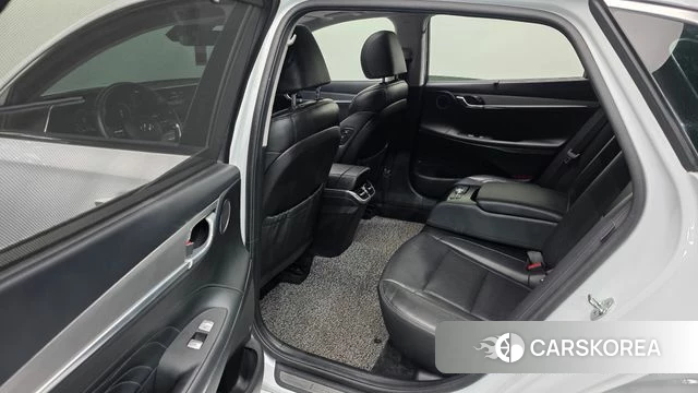 Hyundai The New Grandeur IG Hybrid 2019 Белый из Кореи, фото 3