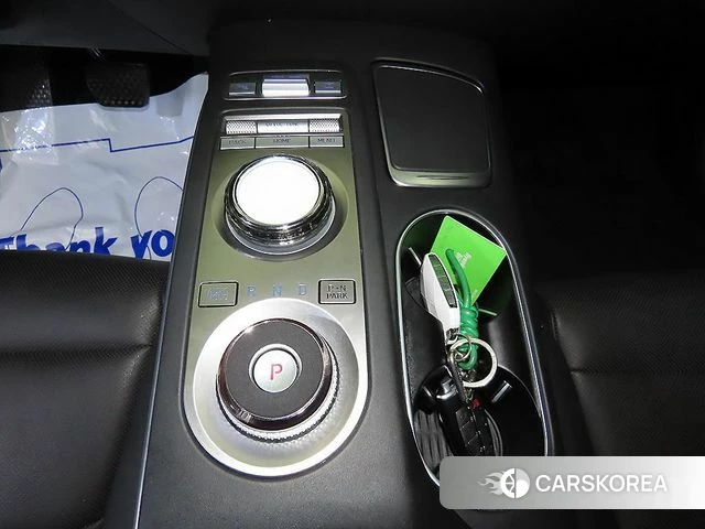 Genesis GV70 2024 Черный из Кореи, фото 3