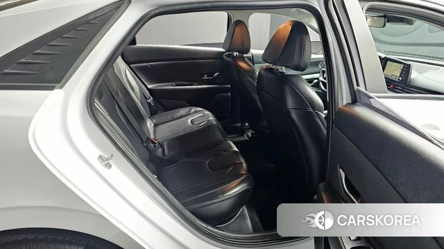 Hyundai Avante (CN7) 2021 Белый из Кореи, фото 3