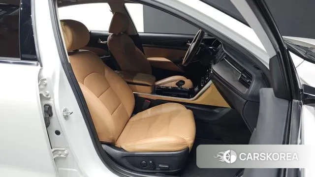 Kia K7 Premier 2019 Белый из Кореи, фото 3