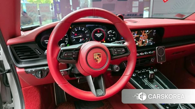 Porsche 911(992) 2023 Серебристо-серый из Кореи, фото 3