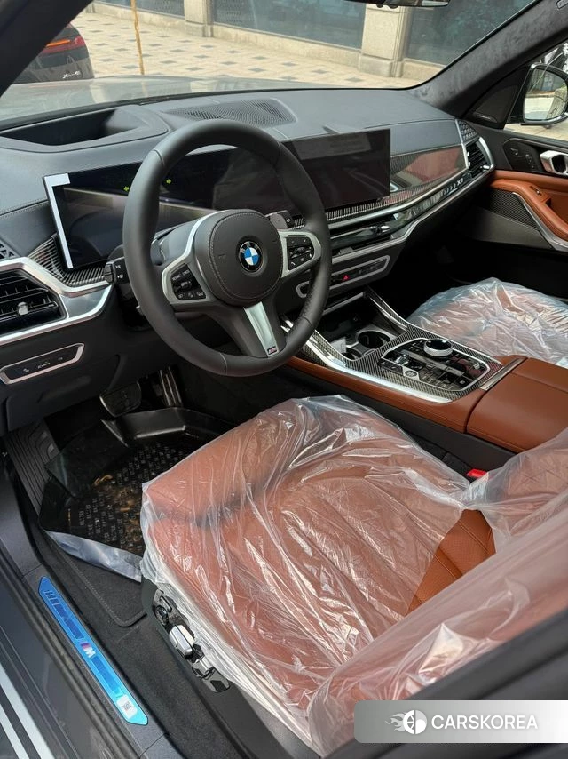 BMW X7 (G07) 2026 Серый из Кореи, фото 3