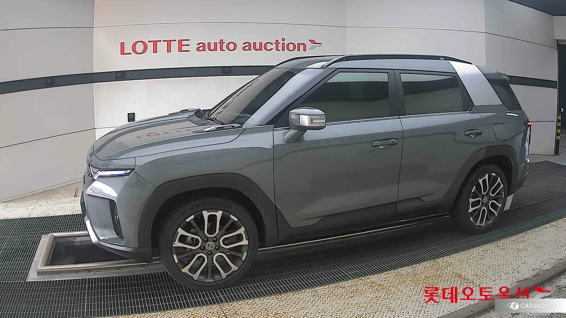 SsangYong Torres 2023 Forest Green из Кореи, фото 3
