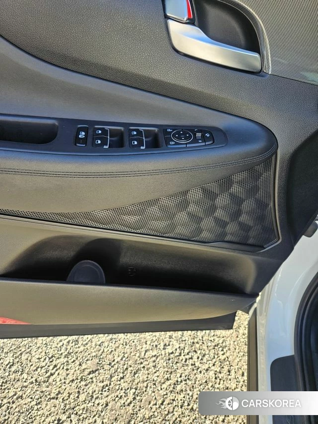 Hyundai The New Santa Fe 2022 Белый из Кореи, фото 3