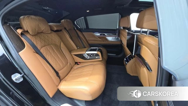 BMW 7 Series (G11) 2022 Черный из Кореи, фото 3