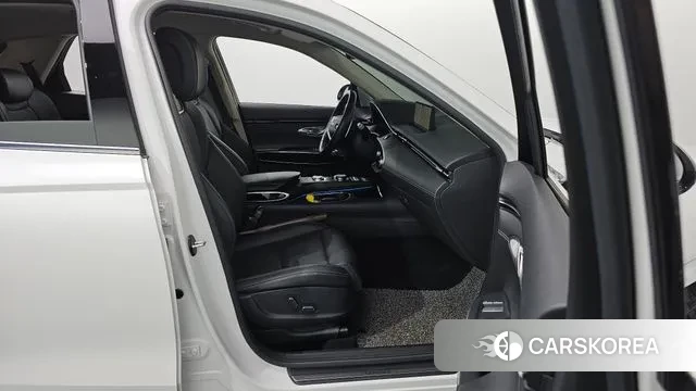 Genesis GV70 2022 Белый из Кореи, фото 3