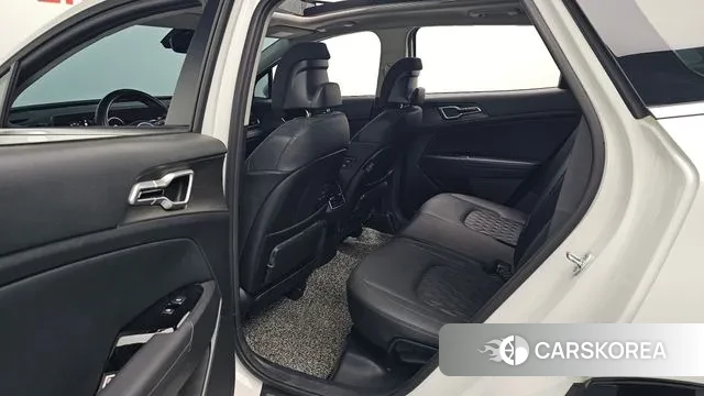 Kia Sportage 5th Generation 2024 Белый из Кореи, фото 3