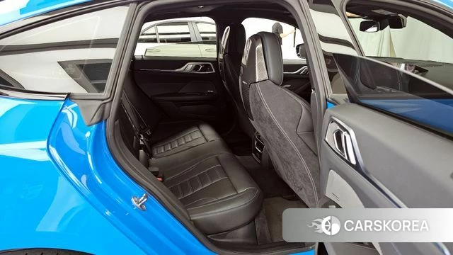 BMW i4 2023 Синий из Кореи, фото 3