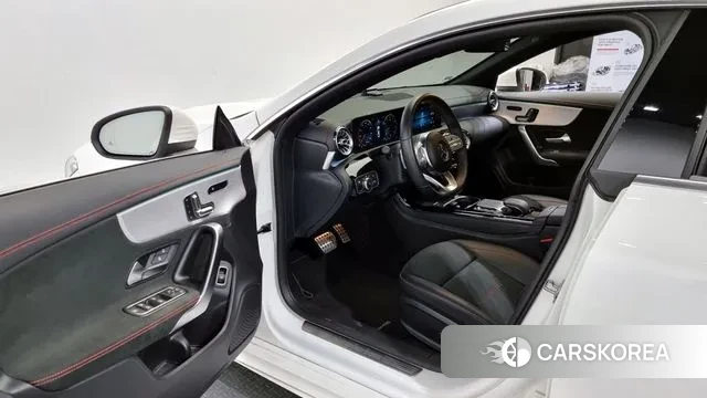 Mercedes-Benz CLA-Class C118 2021 Белый из Кореи, фото 3