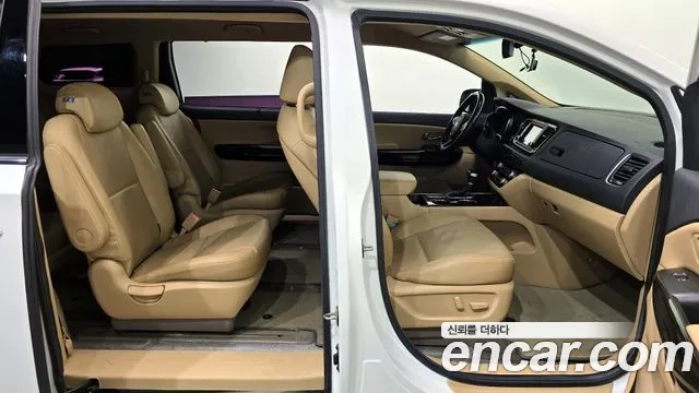 Kia The New Carnival 2018 Белый из Кореи, фото 3