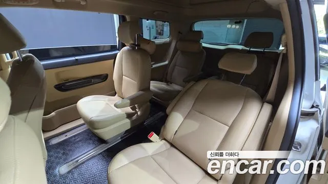 Kia The New Carnival 2019 Белый из Кореи, фото 3