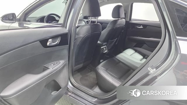 Kia The New K3 2nd generation 2021 Серый из Кореи, фото 3