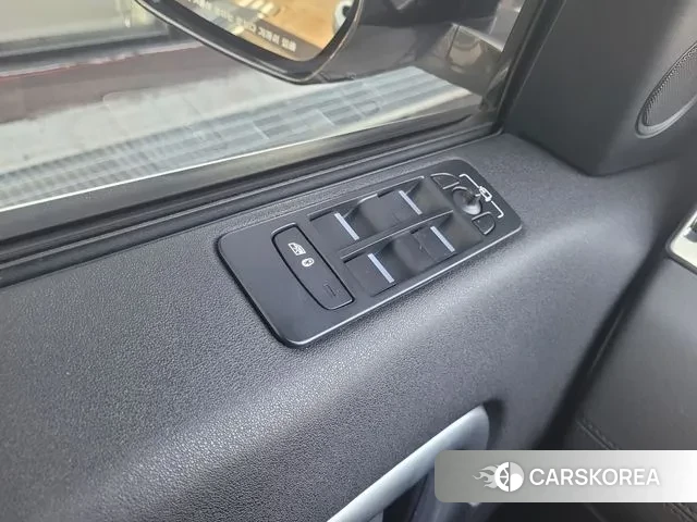 Land Rover Discovery Sports 2018 Белый из Кореи, фото 3