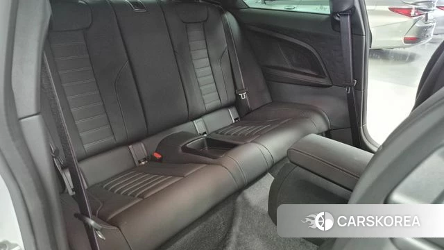 BMW M2 (G87) 2026 Белый из Кореи, фото 3