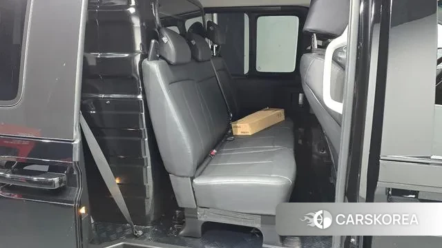 Hyundai Staria 2025 Черный из Кореи, фото 3