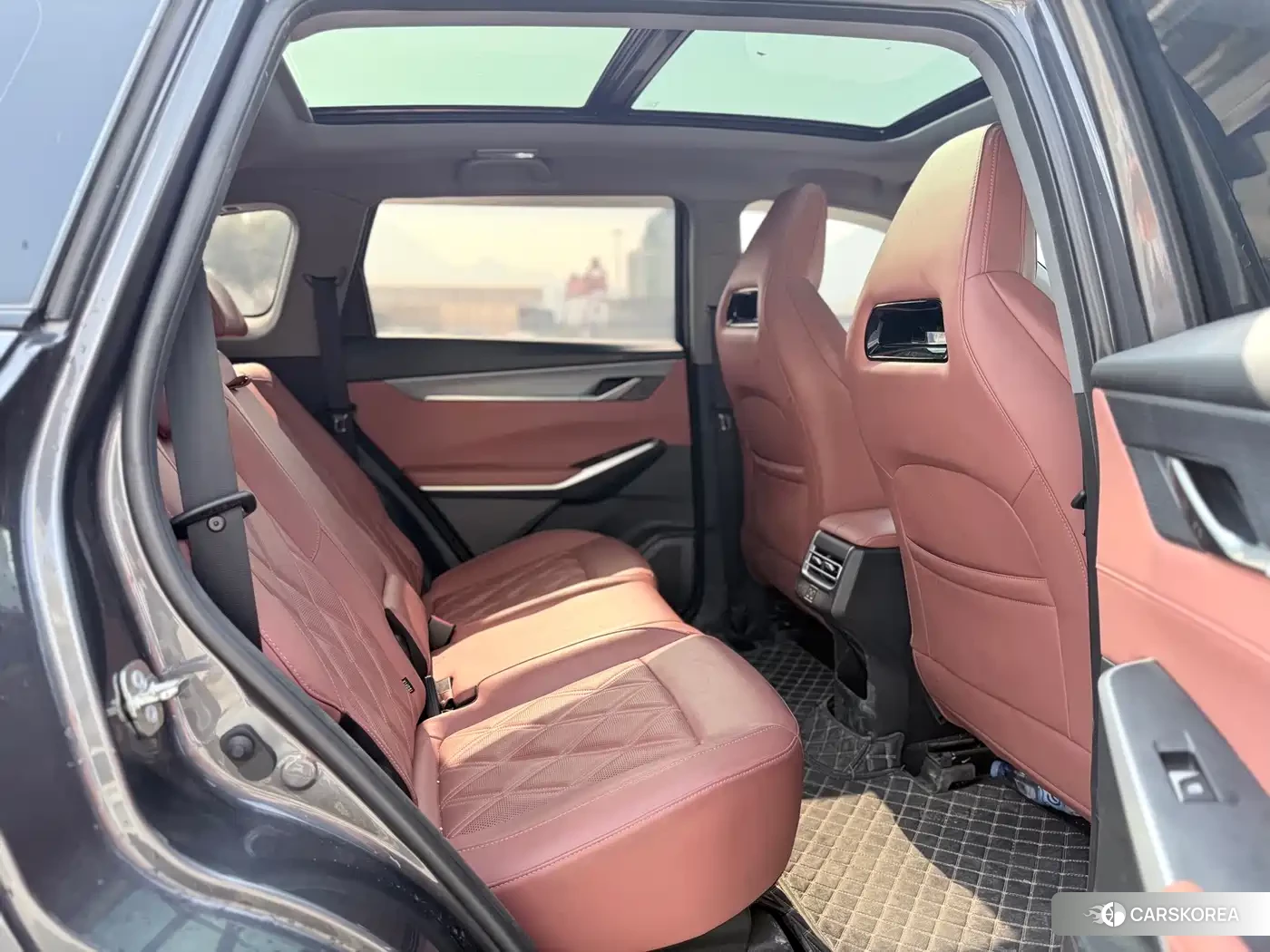 Chang'an CS75PLUS 2024 Silver/gray из Китая, фото 3
