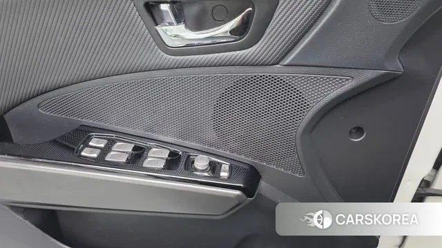 Ssangyong Tivoli Air 2018 Белый из Кореи, фото 3