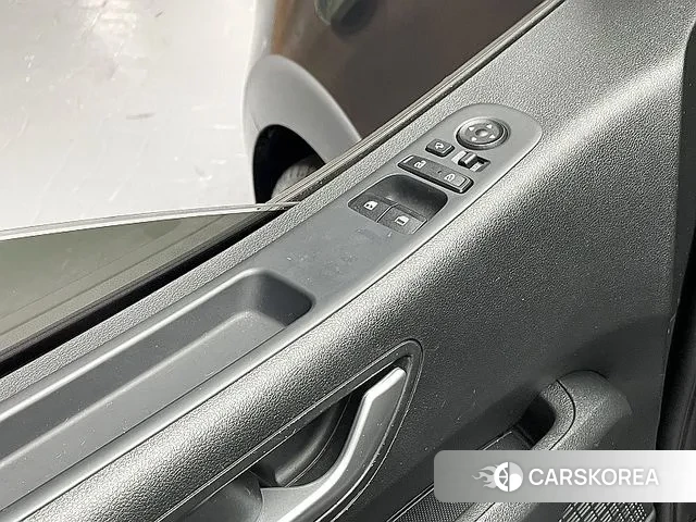 Hyundai Staria 2023 Серый из Кореи, фото 3