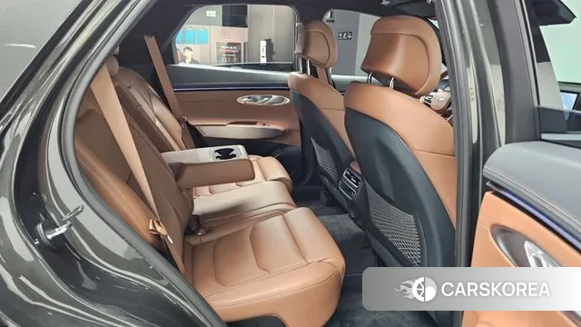 Genesis GV70 2025 Коричневый из Кореи, фото 3