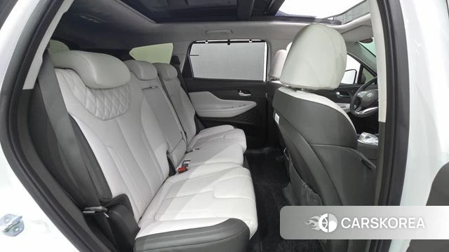 Hyundai The New Santa Fe 2023 Белый из Кореи, фото 3
