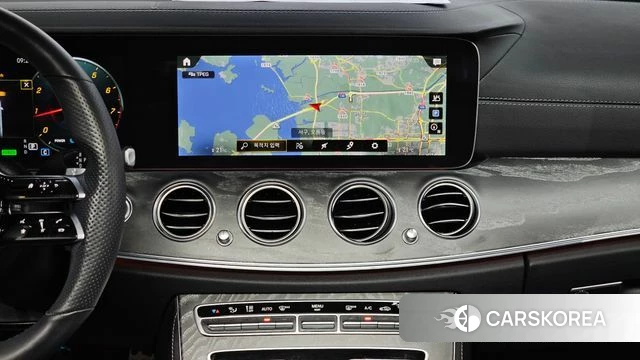 Mercedes-Benz E-Class W213 2022 Серый из Кореи, фото 3