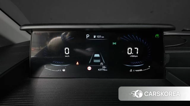 Hyundai Staria 2022 Белый из Кореи, фото 3