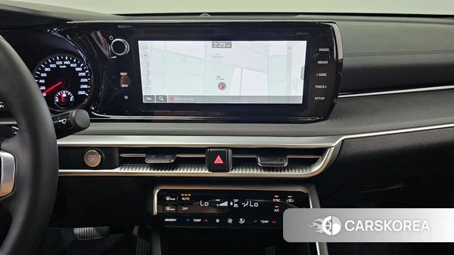 Kia K5 3rd generation 2021 Белый из Кореи, фото 3