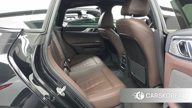 BMW i4 2023 Черный из Кореи, фото 3