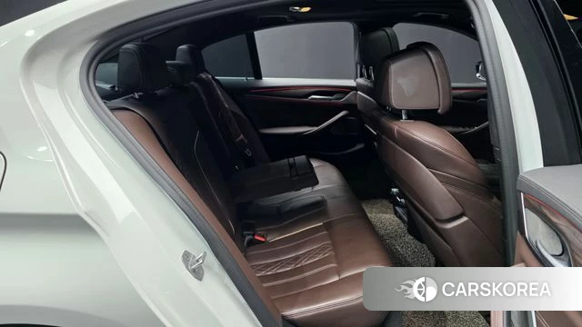 BMW 5 Series (G30) 2020 Белый из Кореи, фото 3