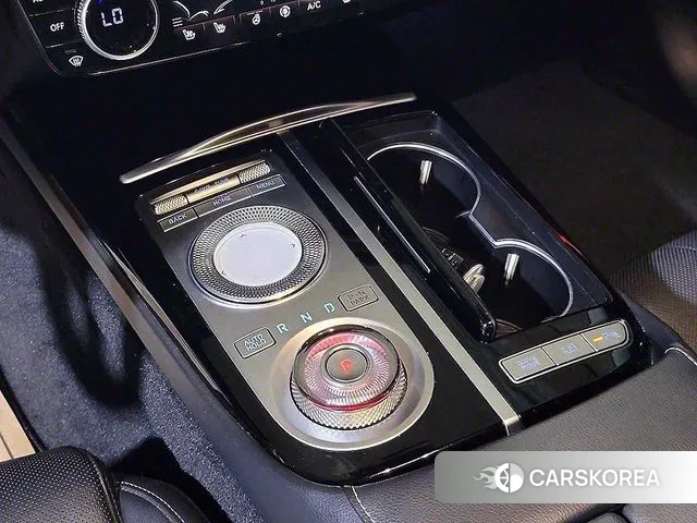 Genesis G80 (RG3) 2021 Серебристо-серый из Кореи, фото 3
