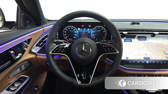 Mercedes-Benz E-Class W214 2024 Белый из Кореи, фото 3