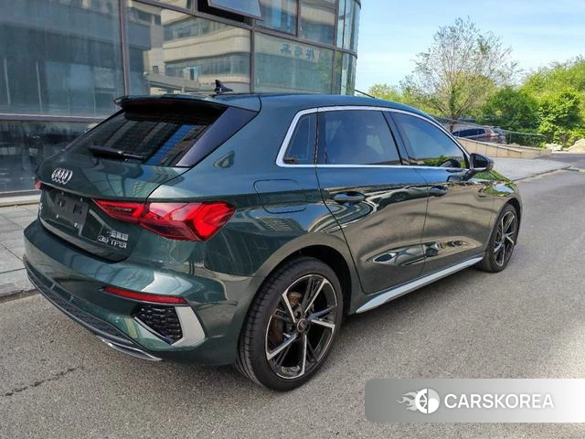 Audi A3 2022 Зеленый из Китая, фото 3