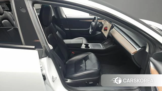 Tesla Model 3 2022 Белый из Кореи, фото 3