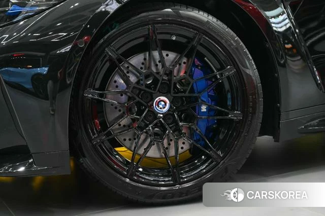 BMW M4 2023 Черный из Китая, фото 3