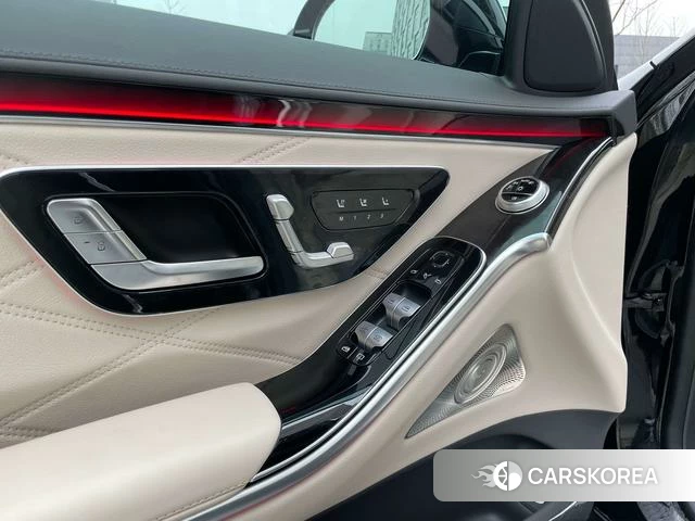Mercedes-Benz Maybach S-class 2025 Черный из Китая, фото 3