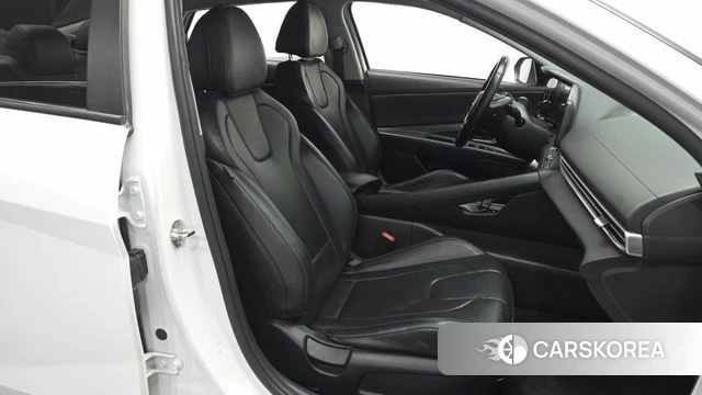 Hyundai Avante Hybrid (CN7) 2021 Белый из Кореи, фото 3