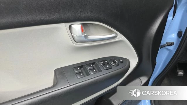 Kia The New Ray 2020 Светло-серебряный цвет из Кореи, фото 3