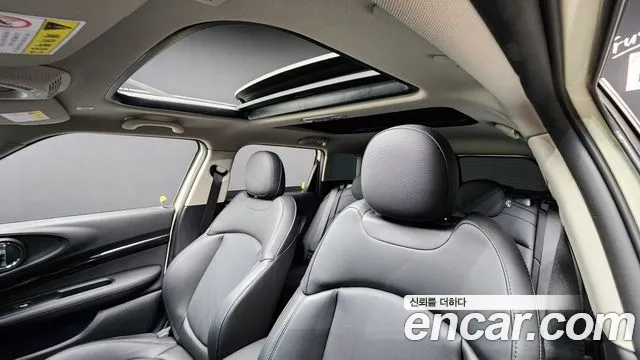 Mini Cooper D Clubman 2020 Жемчужный цвет из Кореи, фото 3