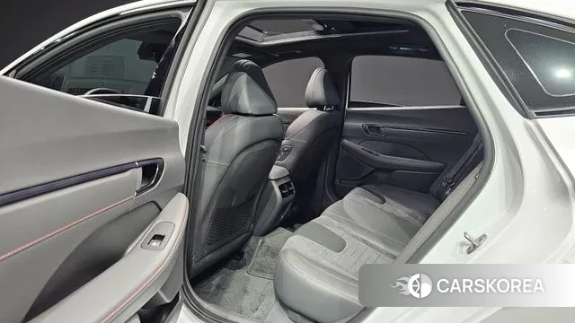 Hyundai Sonata D Edge (DN8) 2023 Белый из Кореи, фото 3