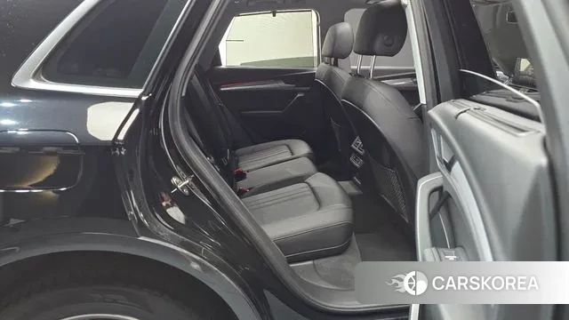 Audi Q5 (FY) 2022 Черный из Кореи, фото 3