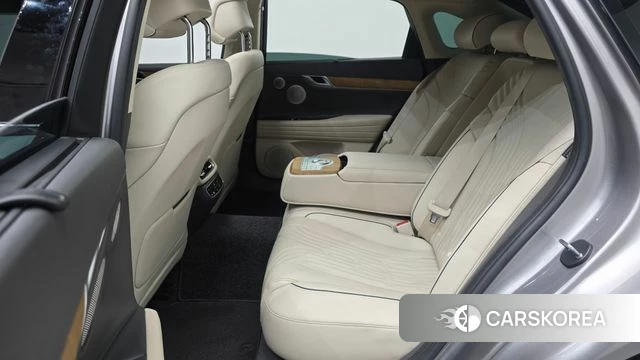 Genesis G80 (RG3) 2022 Серебряный из Кореи, фото 3