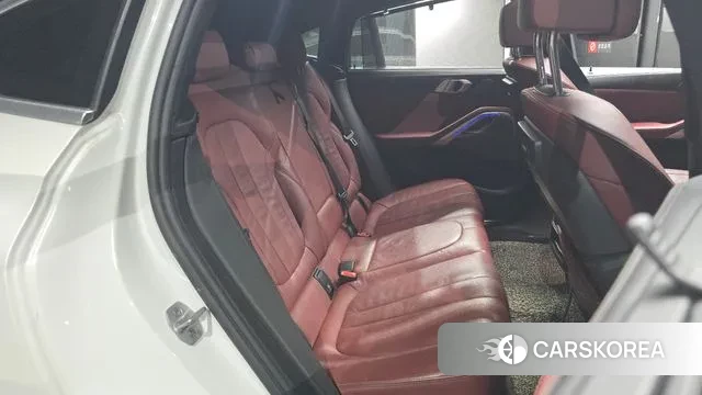 BMW X6 (G06) 2021 Белый из Кореи, фото 3