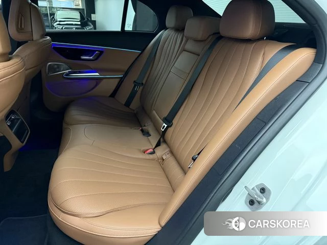 Mercedes-Benz E-Class W214 2026 Белый из Кореи, фото 3