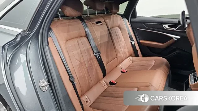 Audi A6 (C8) 2021 Серый из Кореи, фото 3