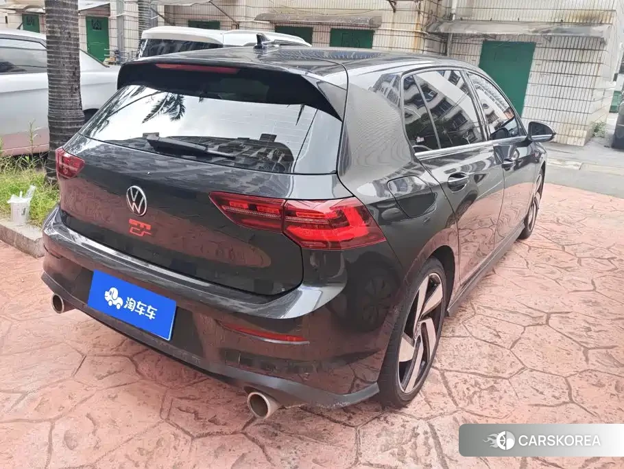 Volkswagen Golf 2021 Silver/gray из Китая, фото 3