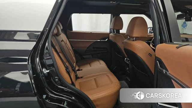 Ssangyong Torres 2023 Черный из Кореи, фото 3