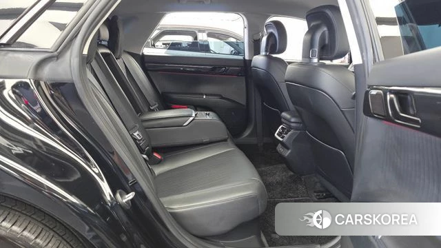Hyundai Grandeur Hybrid (GN7) 2023 Черный из Кореи, фото 3