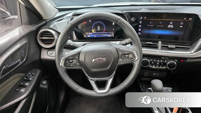 Chevrolet (GM Daewoo) Trax Crossover 2023 Белый из Кореи, фото 3